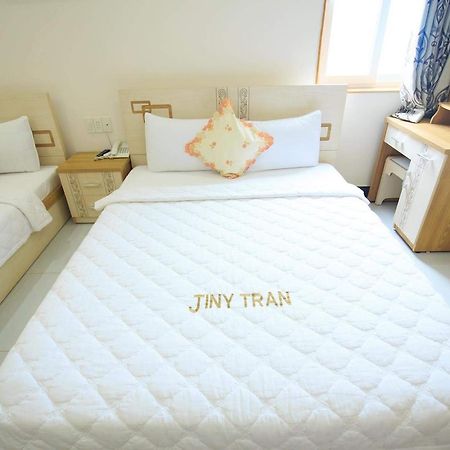 Jiny Tran Hotel Duong Dong  Εξωτερικό φωτογραφία