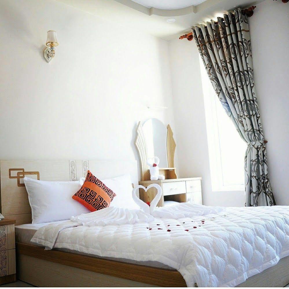 Jiny Tran Hotel Duong Dong  Εξωτερικό φωτογραφία