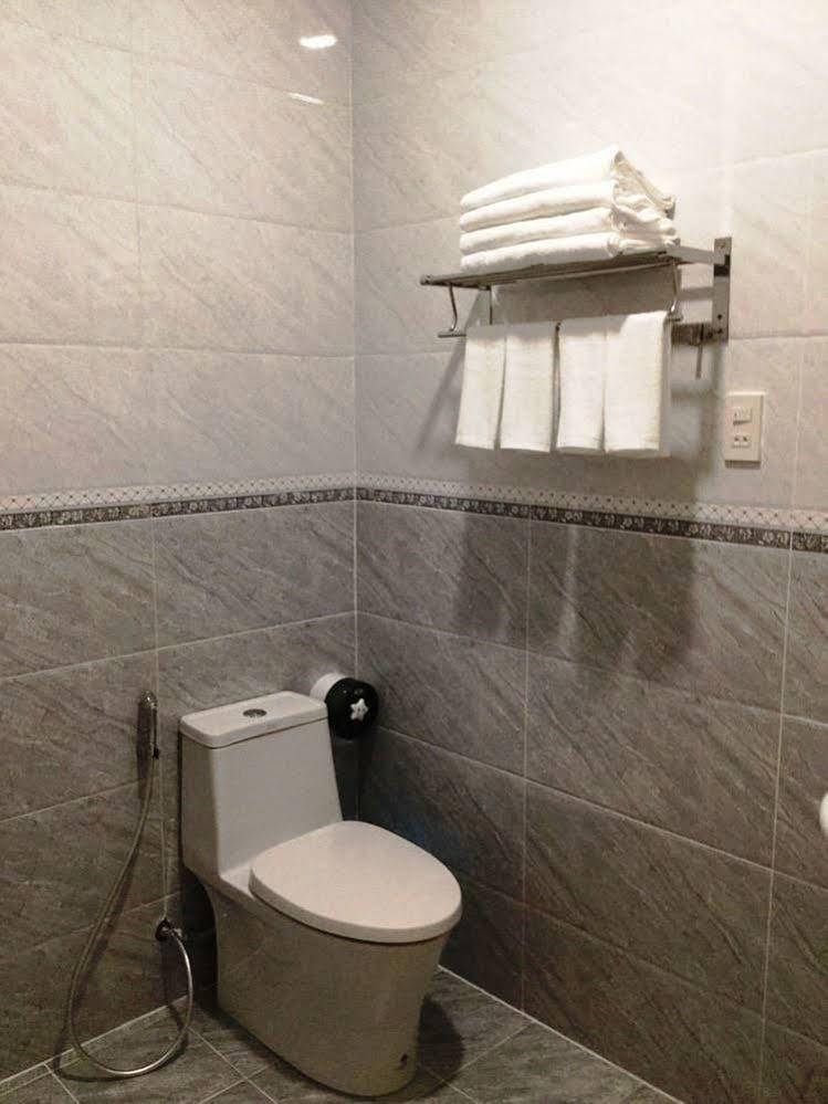 Jiny Tran Hotel Duong Dong  Εξωτερικό φωτογραφία